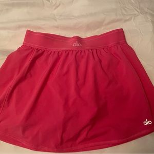 Alo tennis skirt size medium hot pink! Like new